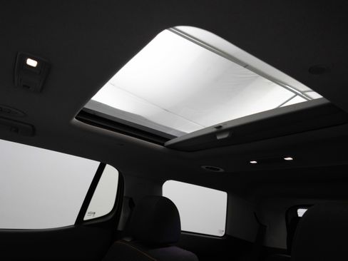 Used 2020 GMC Acadia AT4 w/ Trailering Package image 5