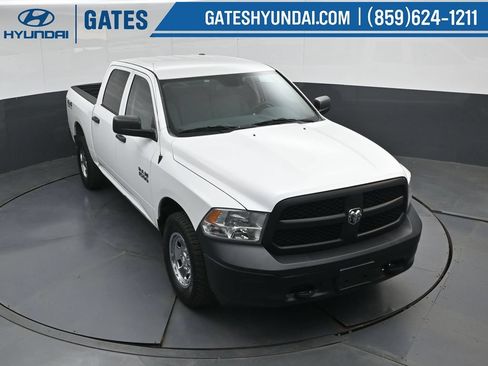Used 2016 RAM 1500 Tradesman w/ Popular Equipment Group AWD/4WD image 43
