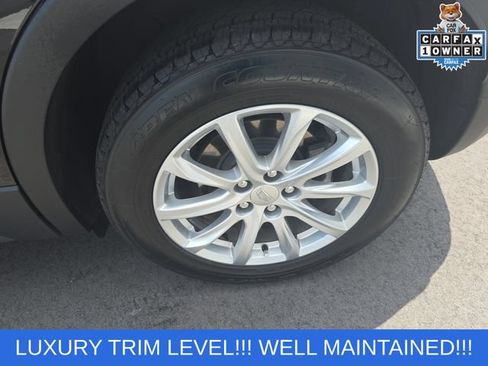 Used 2019 Cadillac XT4 Luxury FWD image 26