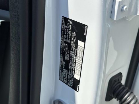 New 2026 Volvo XC40 B4 Plus w/ Protection Package Premier FWD image 25