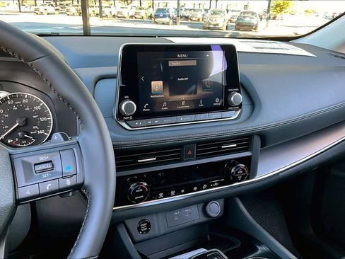 New 2026 Nissan Rogue SV image 6