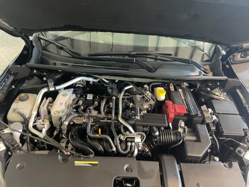 Certified 2025 Nissan Sentra S FWD image 17