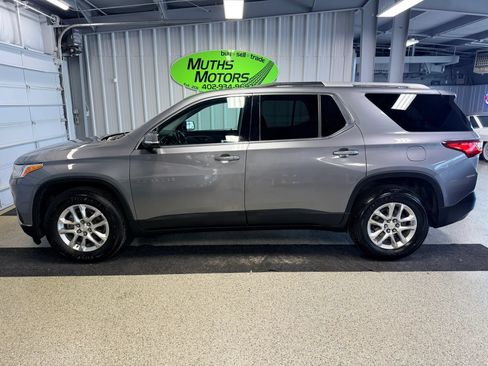 Used 2018 Chevrolet Traverse LT AWD/4WD image 5