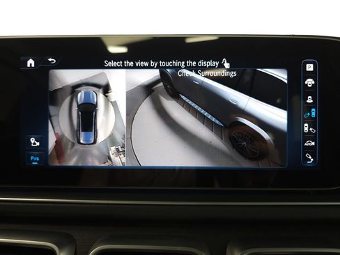 Used 2024 Mercedes-Benz GLS 450 4MATIC image 23