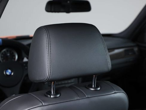 Used 2011 BMW M3 Sedan image 85