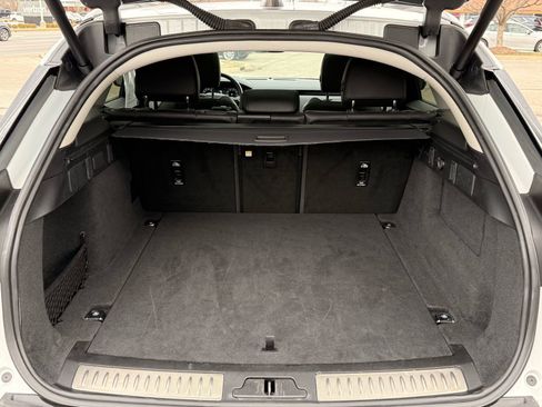 Used 2024 Land Rover Range Rover Velar S image 39