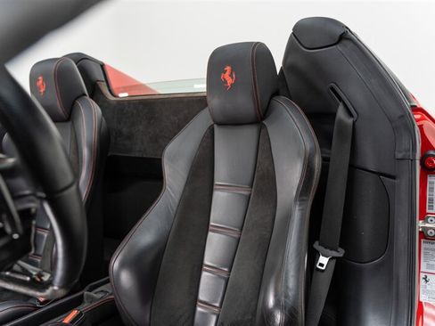 Used 2012 Ferrari 458 Spider RWD image 39