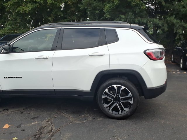 Certified 2023 Jeep Compass Limited AWD/4WD image 5