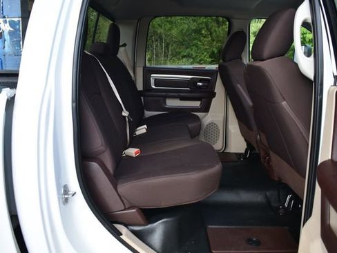 Used 2018 RAM 2500 SLT w/ Protection Group image 15