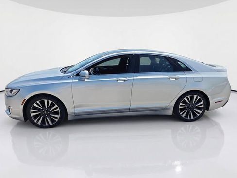 Used 2017 Lincoln MKZ Reserve w/ Climate Package FWD image 2