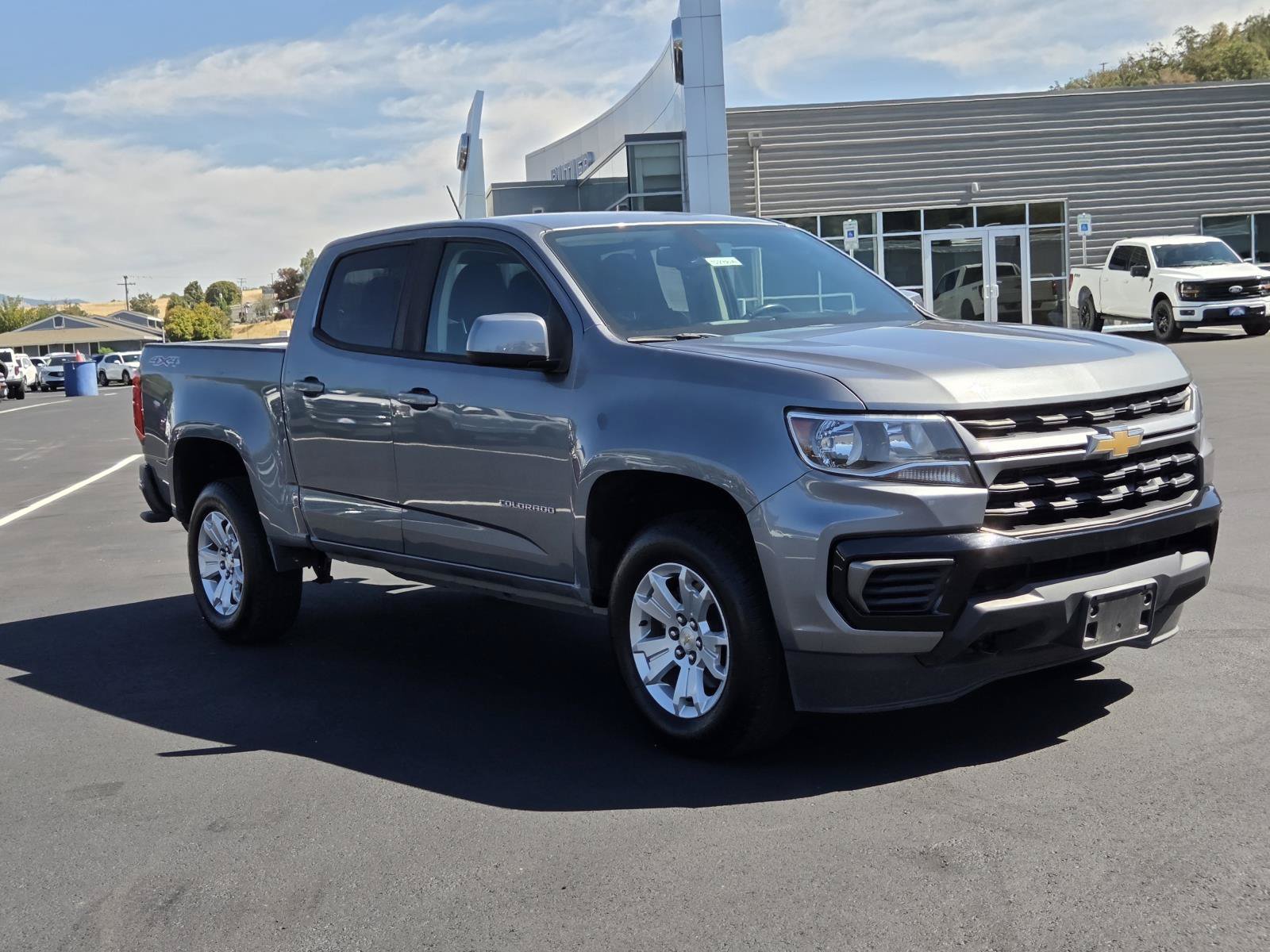 Used 2021 Chevrolet Colorado LT AWD/4WD image 3