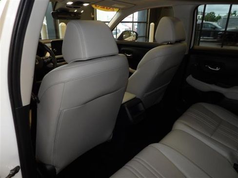 Used 2023 Honda HR-V EX-L image 22