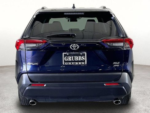 Used 2025 Toyota RAV4 XLE AWD/4WD image 5