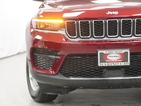 New 2026 Jeep Grand Cherokee Laredo AWD/4WD image 6