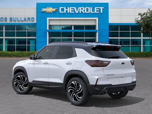 New 2026 Chevrolet TrailBlazer RS w/ Convenience Package FWD image 3