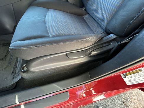 Used 2020 Nissan Leaf SV w/ SV All Weather Package image 13