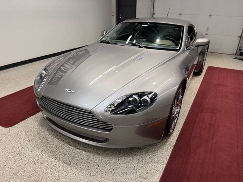 Used 2007 Aston Martin V8 Vantage Coupe RWD image 6