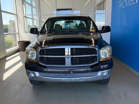 Used 2006 Dodge Ram 1500 Truck SLT AWD/4WD image 5