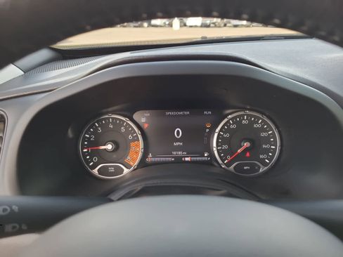 Used 2023 Jeep Renegade Altitude w/ Convenience Group I image 26