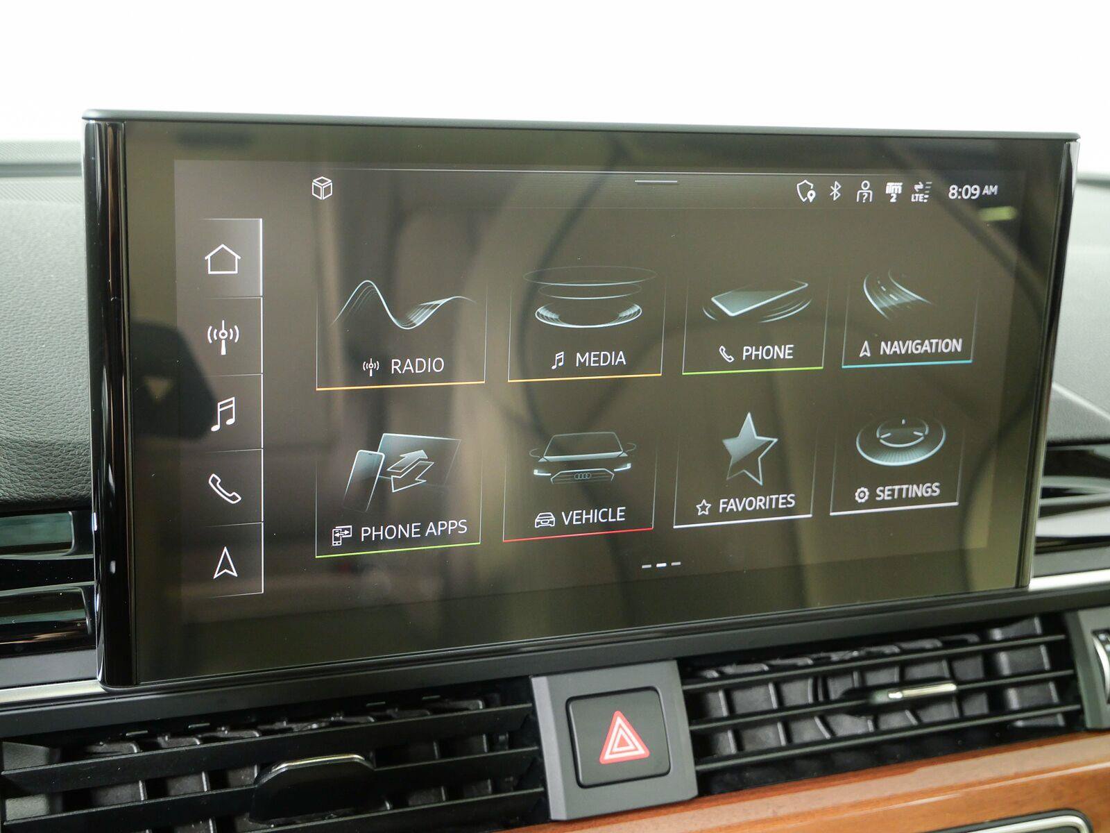 Used 2021 Audi A4 2.0T Premium Plus w/ Premium Plus Package AWD/4WD image 15