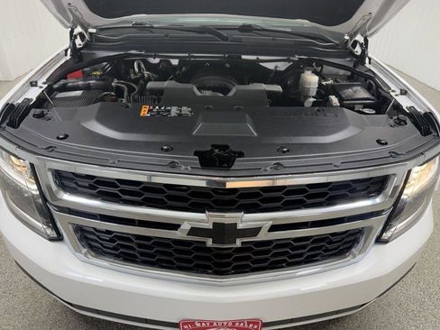 Used 2019 Chevrolet Suburban LS w/ Max Trailering Package AWD/4WD image 38