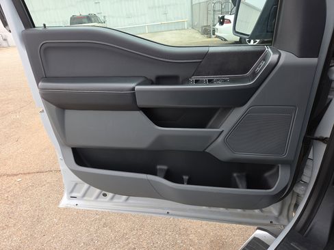 Certified 2025 Ford F150 XLT w/ Equipment Group 301A Standard image 17