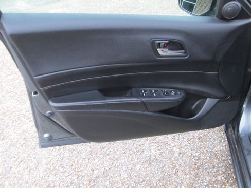 Used 2014 Acura ILX w/ Premium Package FWD image 30