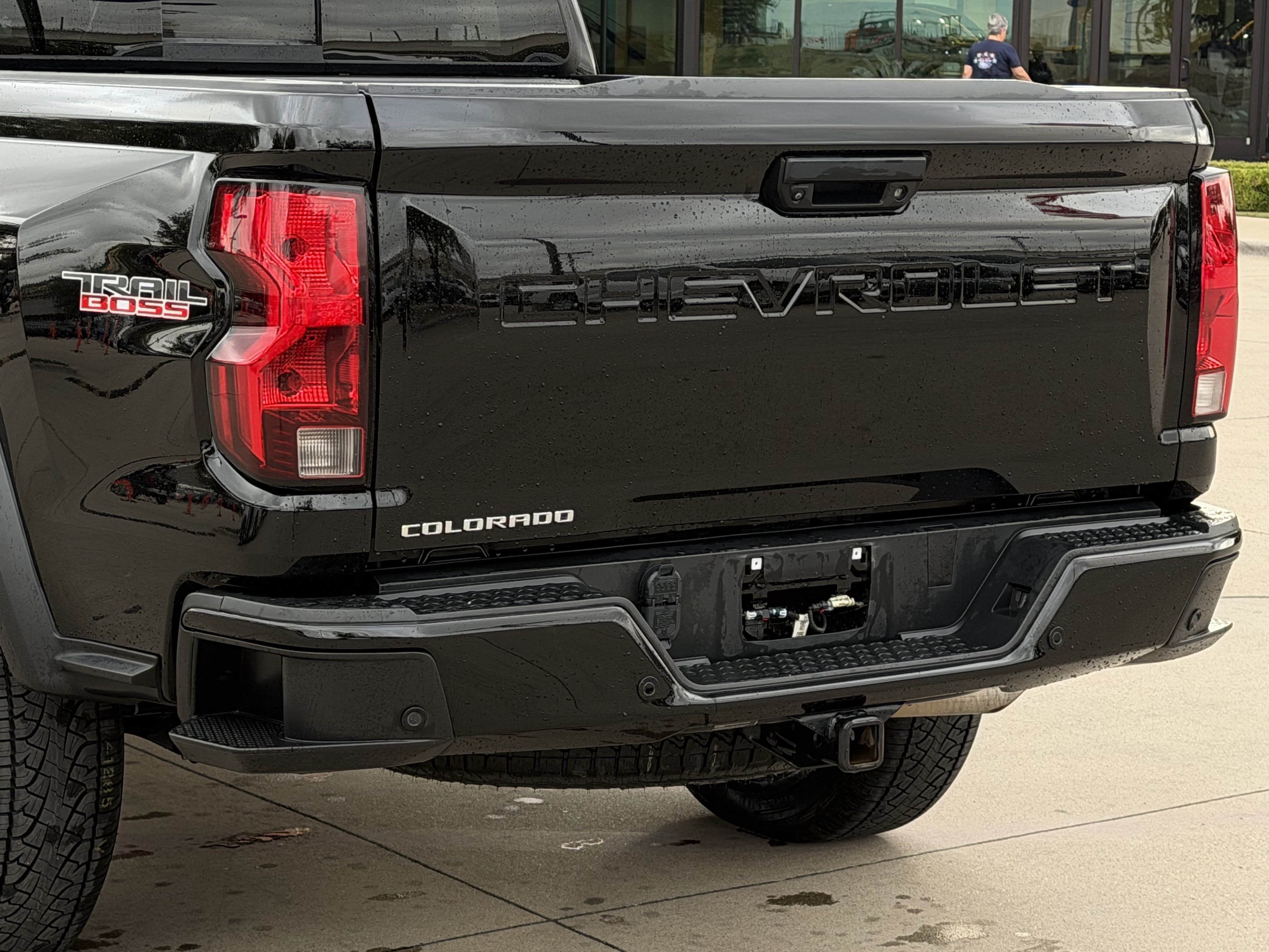 Used 2025 Chevrolet Colorado Trail Boss AWD/4WD image 7