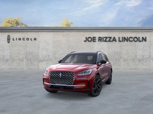 New 2026 Lincoln Corsair Grand Touring AWD/4WD image 2