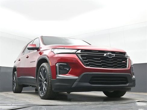 Used 2023 Chevrolet Traverse RS w/ LPO, Floor Liner Package image 37