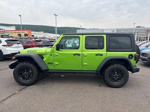 Used 2026 Jeep Wrangler Unlimited Sport AWD/4WD image 8