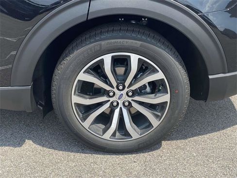 New 2025 Ford Explorer ST-Line w/ Premium Package image 4