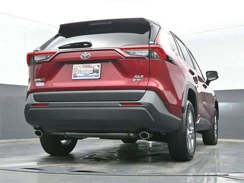 Used 2025 Toyota RAV4 XLE w/ Convenience Package AWD/4WD image 24