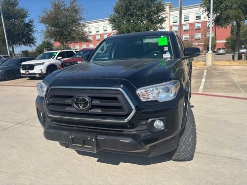 Used 2023 Toyota Tacoma SR5 w/ Technology Package AWD/4WD image 7