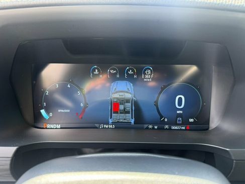 Used 2025 Ford F150 STX w/ Equipment Group 200A RWD image 4