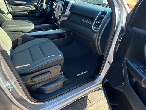 Used 2024 RAM 1500 Big Horn image 18