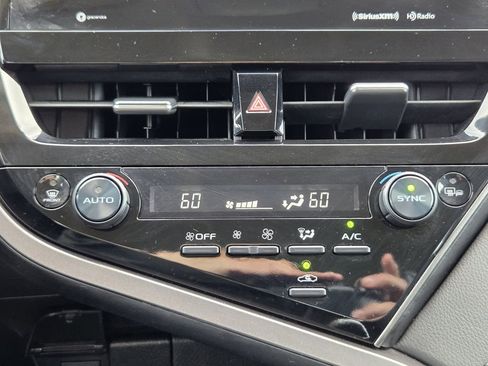 Used 2024 Toyota Camry XLE image 16