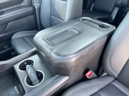 Used 2022 Chevrolet Tahoe LT w/ LT Signature Plus Package RWD image 21