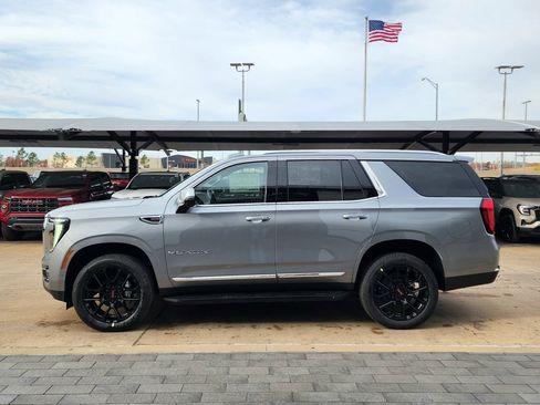 New 2026 GMC Yukon Elevation image 6