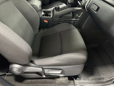 Used 2025 Toyota 4Runner SR5 image 59