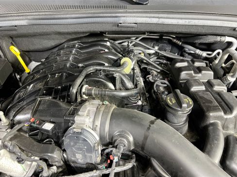 Used 2023 Dodge Durango GT image 31