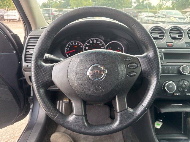 Used 2011 Nissan Altima 2.5 S FWD image 26