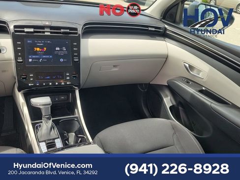Used 2024 Hyundai Tucson SEL FWD image 19