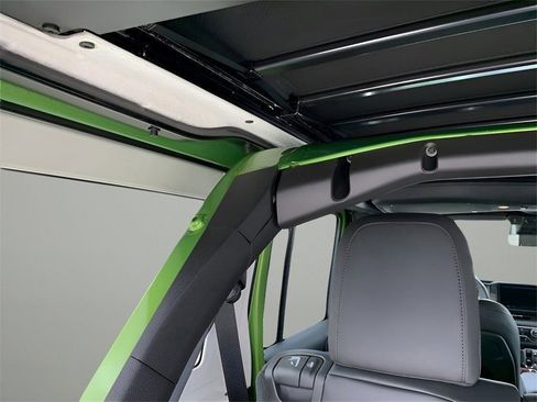 New 2025 Jeep Wrangler Unlimited Rubicon 392 image 37