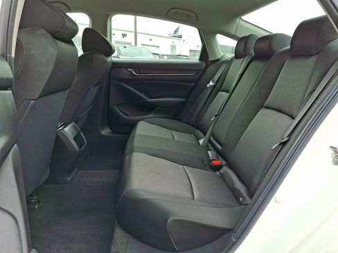 Used 2019 Honda Accord LX image 10