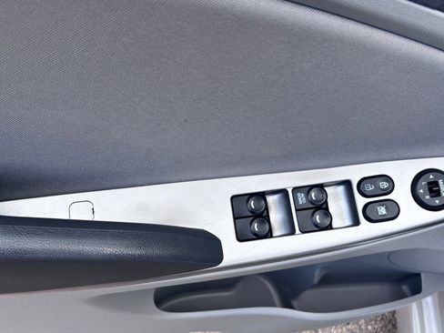 Used 2016 Hyundai Accent SE image 14