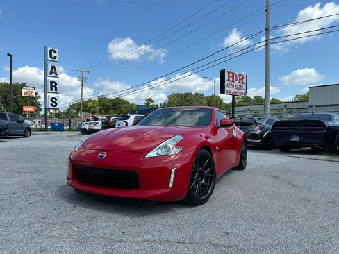 Used 2017 Nissan 370Z Coupe RWD image 1