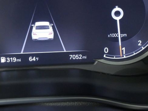 Used 2026 Genesis G70 2.5T Prestige image 40