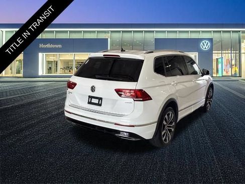 Used 2020 Volkswagen Tiguan SEL Premium R-Line AWD/4WD image 25