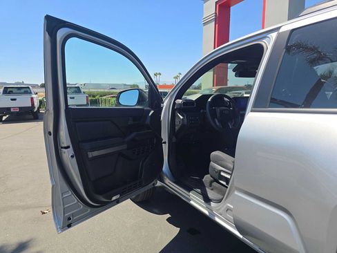 Certified 2026 Toyota 4Runner SR5 AWD/4WD image 22